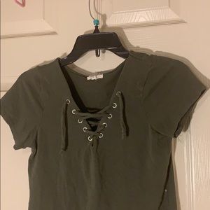 Short sleeve tank top